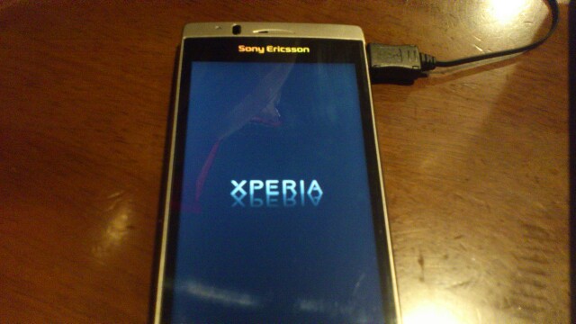 【ICS】Xperia arc(SO-01C)にICS betaを入れてみる ※要Bootloader Unlock